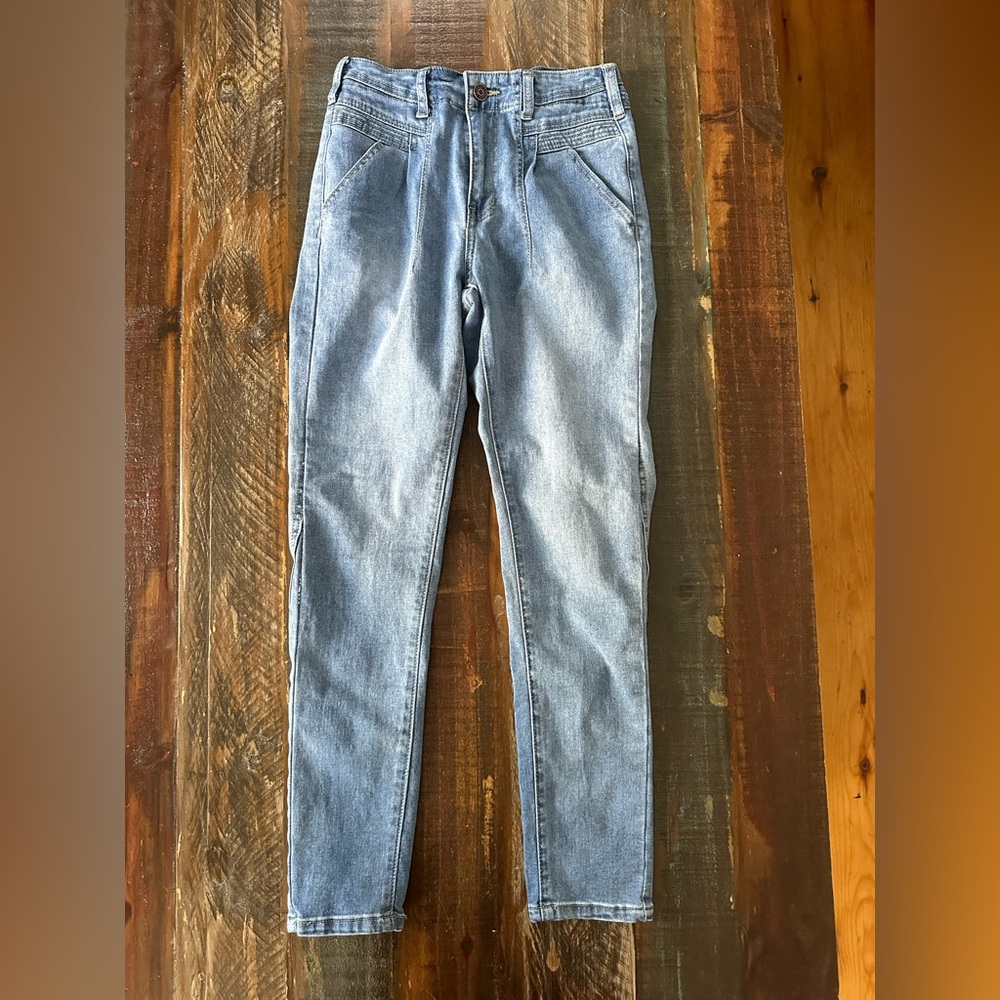 Track 23 Women’s Junior 5 Streetwear High Rise Light Wash Stretch Skinny Jeans